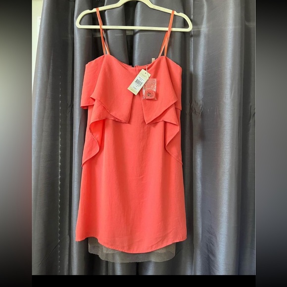 BCBG MaxAzria Runway Limited Edition Fei Fei - Picture 3 of 6